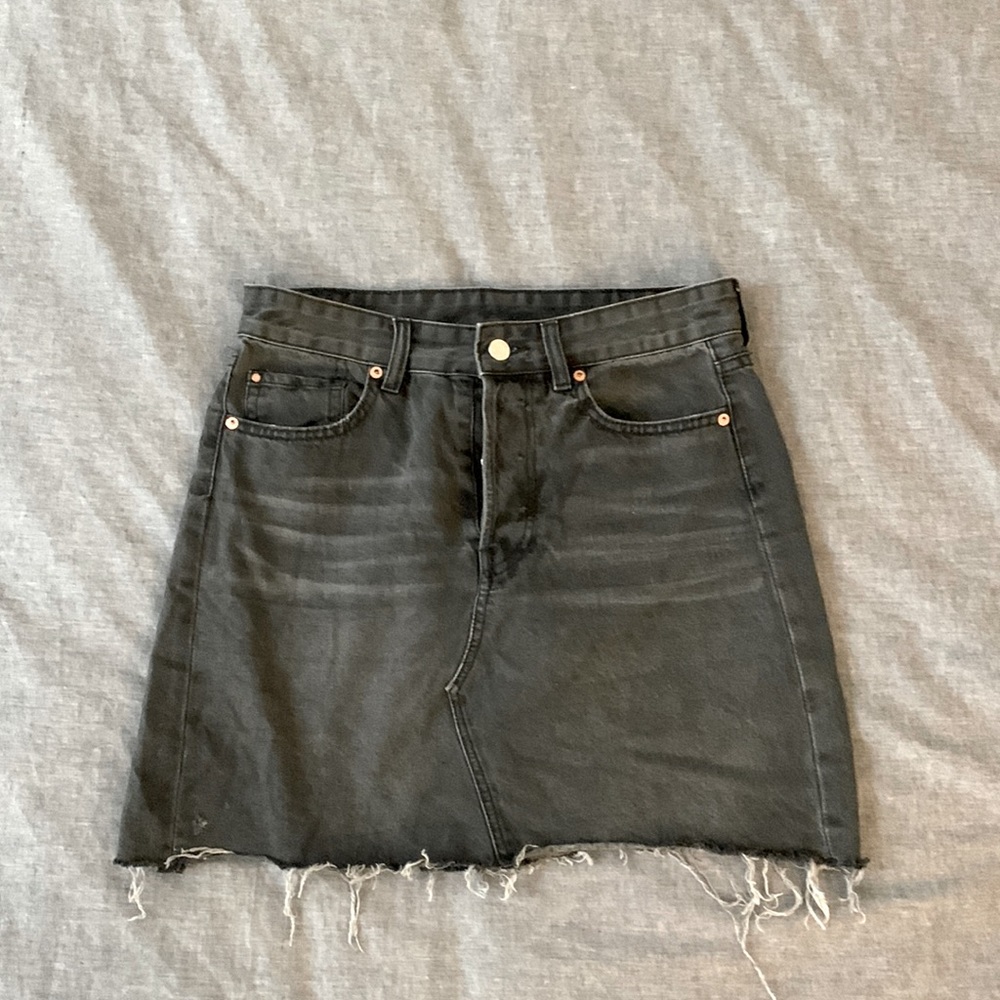 Size 6, denim, charcoal mini shirt. H&M.